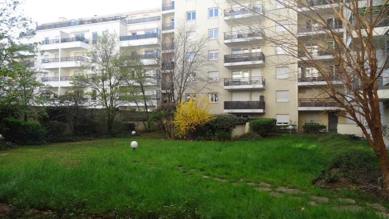 Appart T2 Standing Tout Confort Au Calme - Parking En Option Lyon Exterior photo